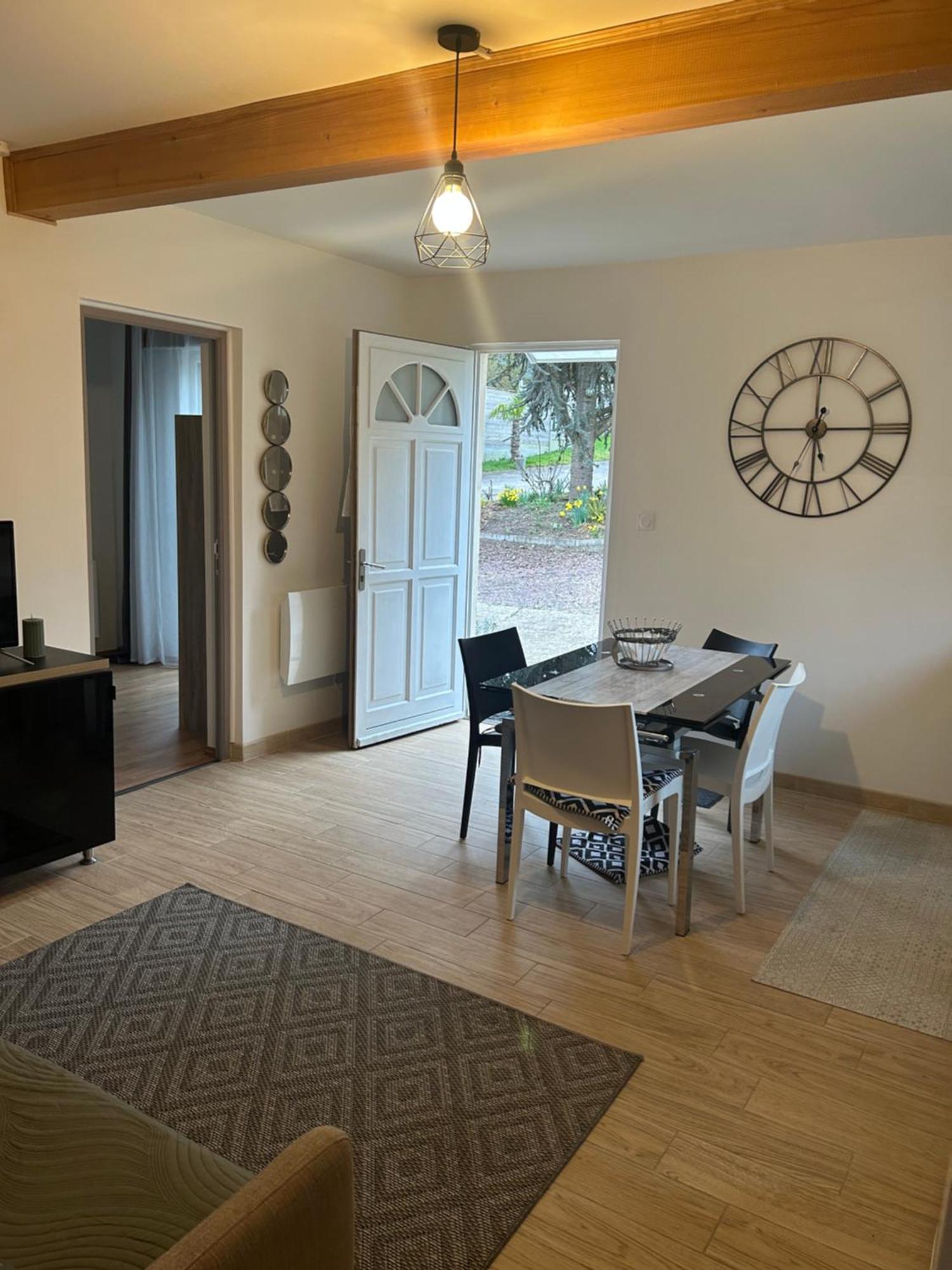 Independant Apartment Lisieux